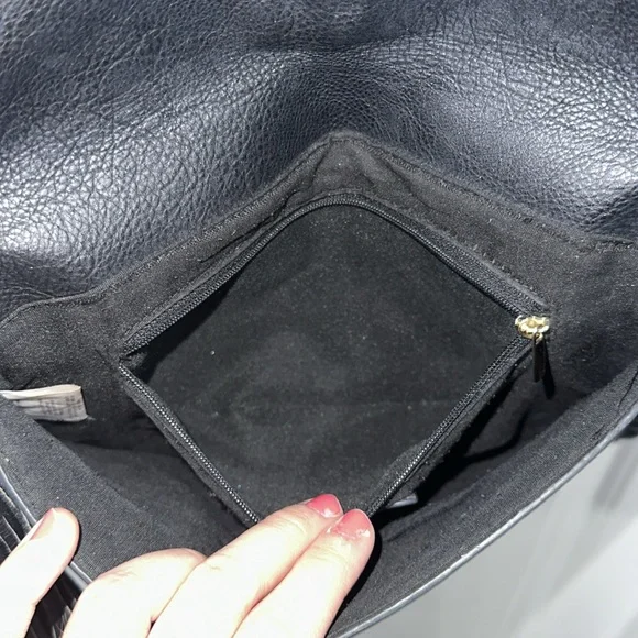 Bam Forever Black Purse With Good Chain and Black Tassel - Picture 8 of 10